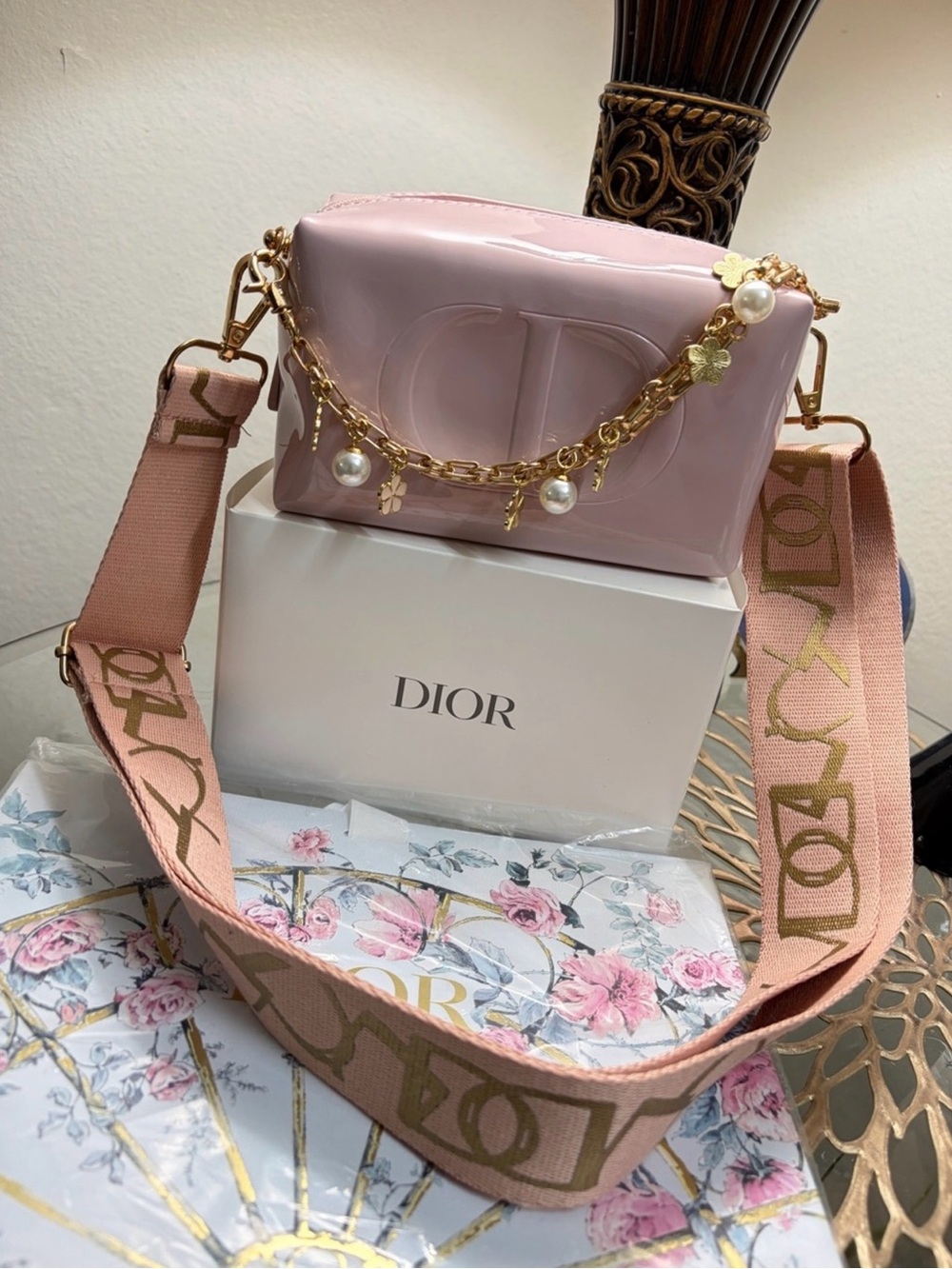 Dior